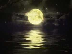 full_moon_water_640