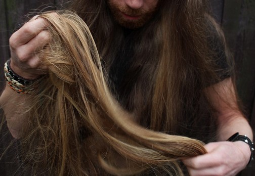 Mistična moć duge kose