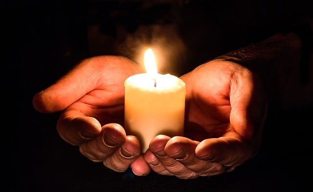 Magični ritual – Šta nam otkriva plamen sveće