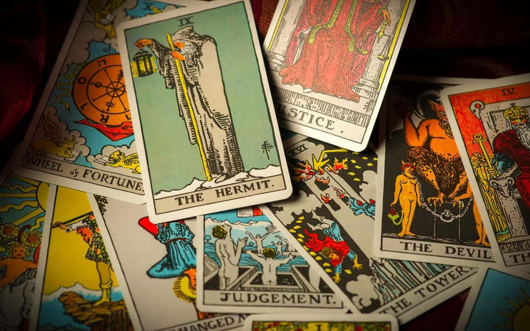 Tarot: Osam karata za jačenje energije, oporavak i unutrašnju ravnotežu